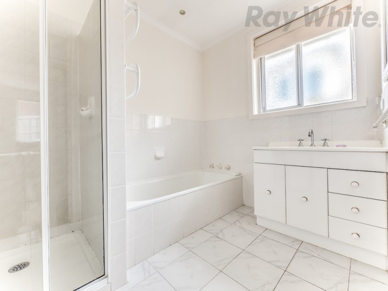 24 Girrabong Road, Lenah Valley TAS 7008