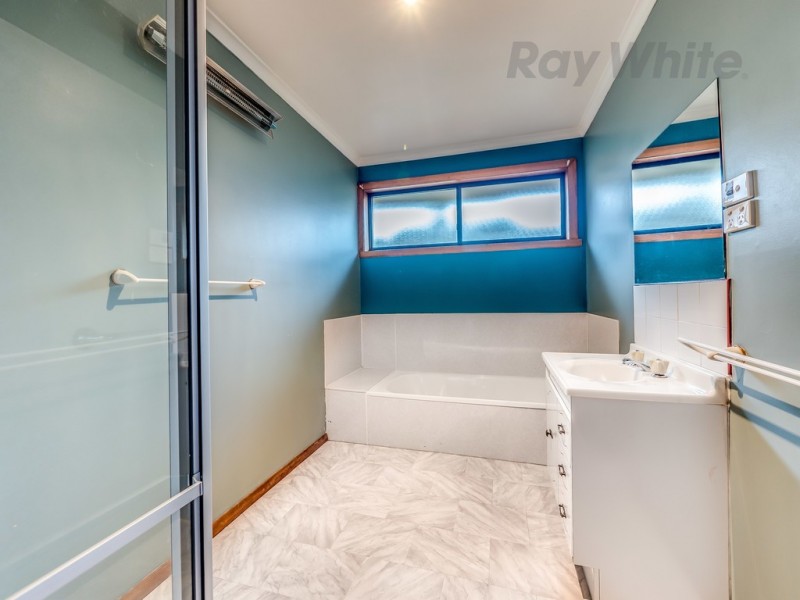 3 Shoreline Drive, Howrah TAS 7018