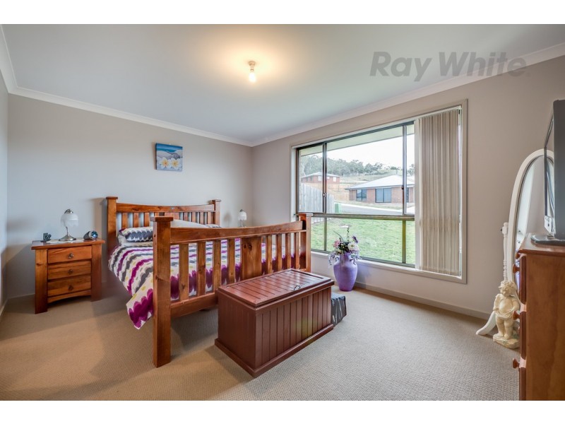 16 Leila Street, New Norfolk TAS 7140