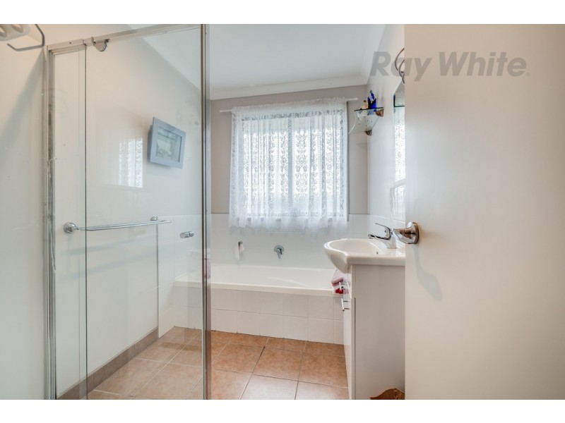 16 Leila Street, New Norfolk TAS 7140