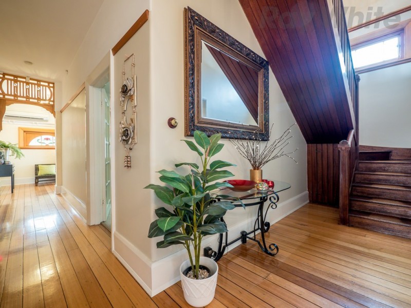 2 Clare Street, New Town TAS 7008