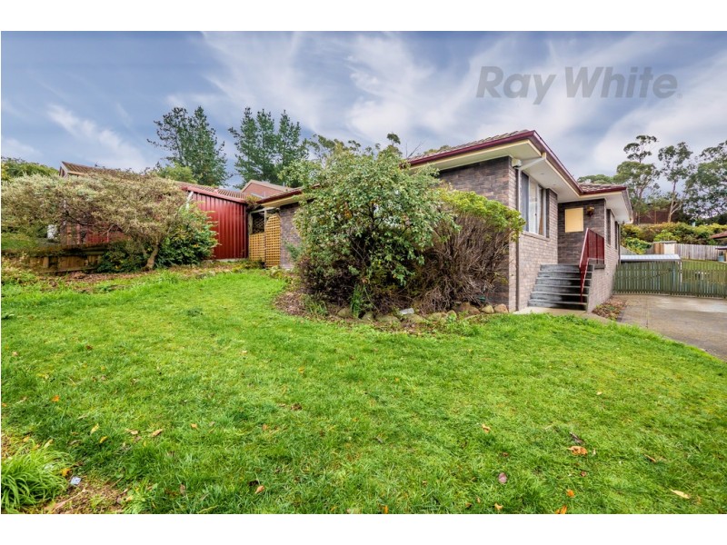 14 Kilander Crescent, Berriedale TAS 7011