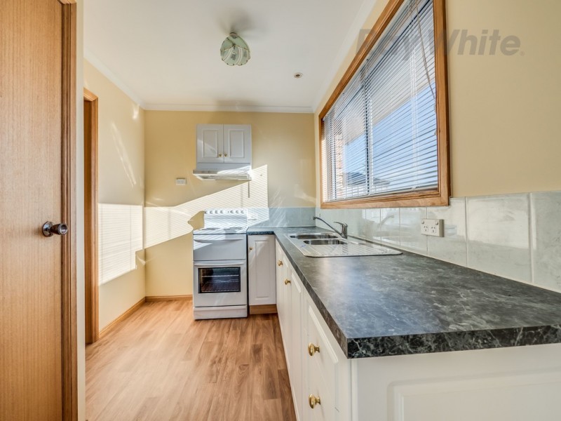 2/2 Hildergard Court, Brighton TAS 7030