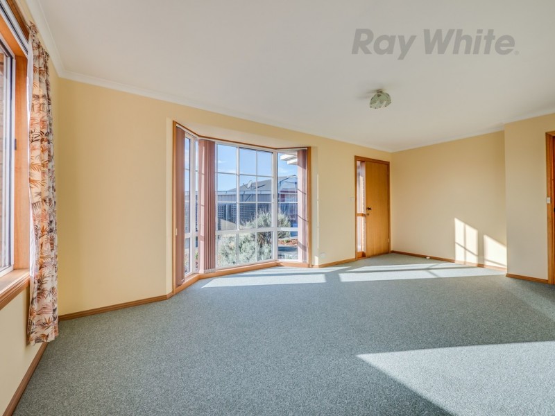 2/2 Hildergard Court, Brighton TAS 7030