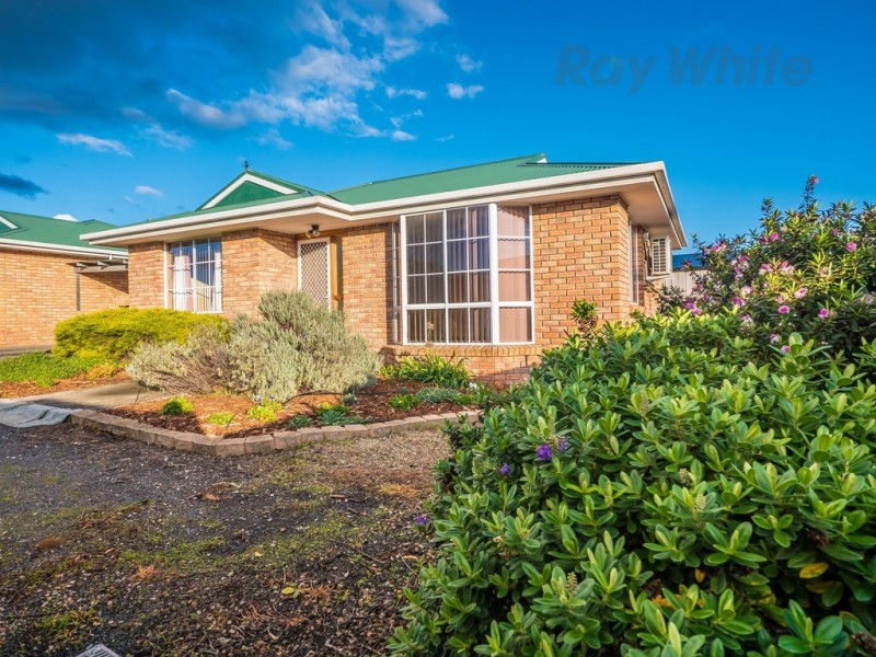 2/2 Hildergard Court, Brighton TAS 7030
