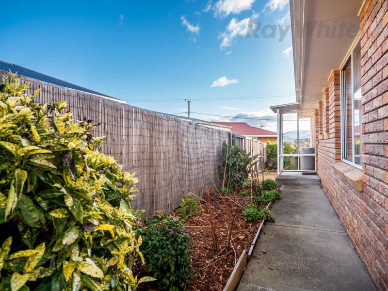 2/2 Hildergard Court, Brighton TAS 7030