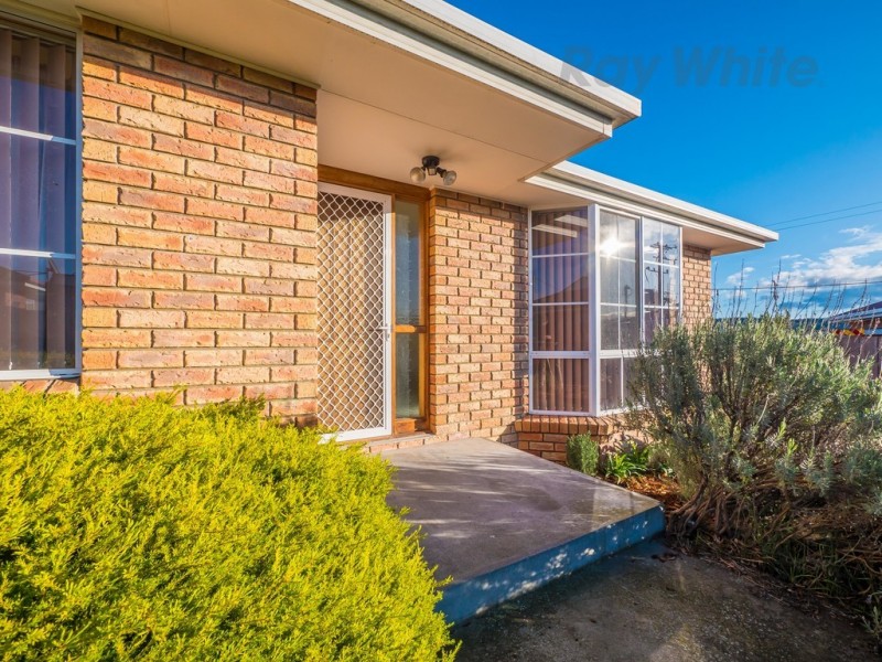 2/2 Hildergard Court, Brighton TAS 7030