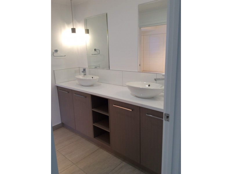 1/1 Manuka Drive, Romaine TAS 7320