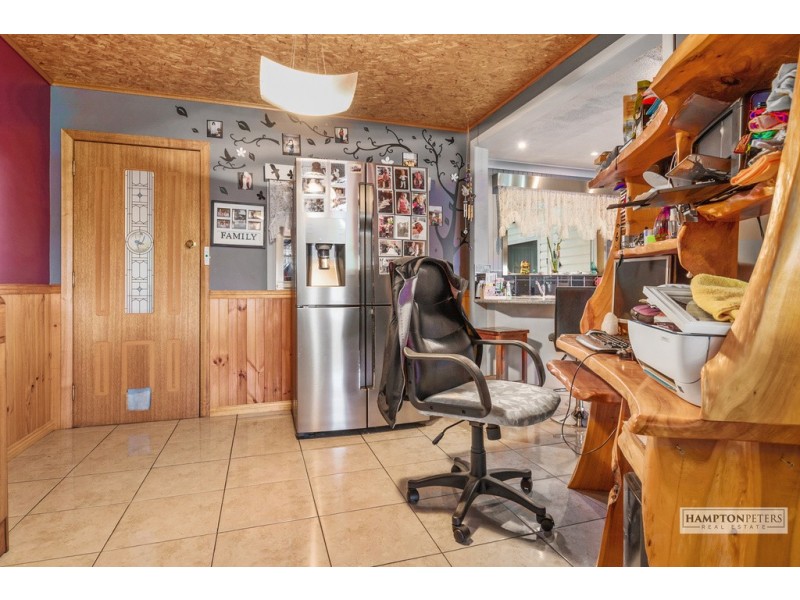 16 Hogarth Road, Sulphur Creek TAS 7316
