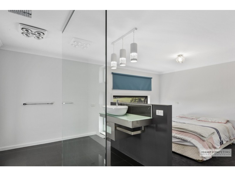 2/9 Platinum Drive, Park Grove TAS 7320