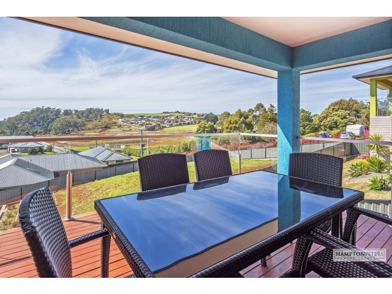 2/9 Platinum Drive, Park Grove TAS 7320