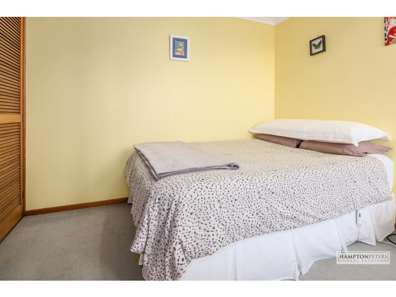 12 Sampson Street, Hillcrest TAS 7320