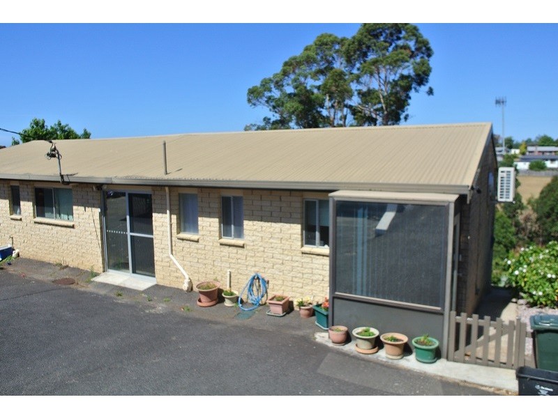 2/11 Bathurst Street, Burnie TAS 7320