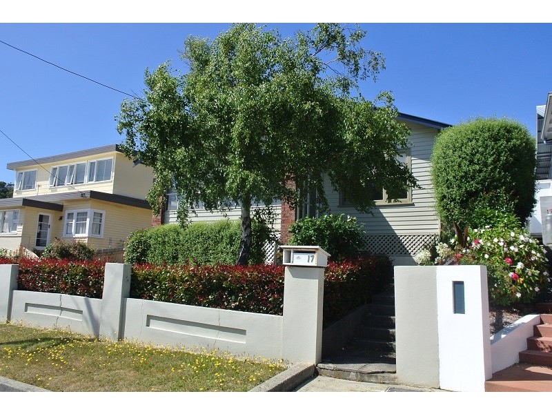 17 Avon Street, Parklands TAS 7320