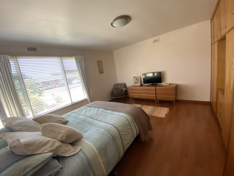 6 Hogarth Road, Sulphur Creek TAS 7316