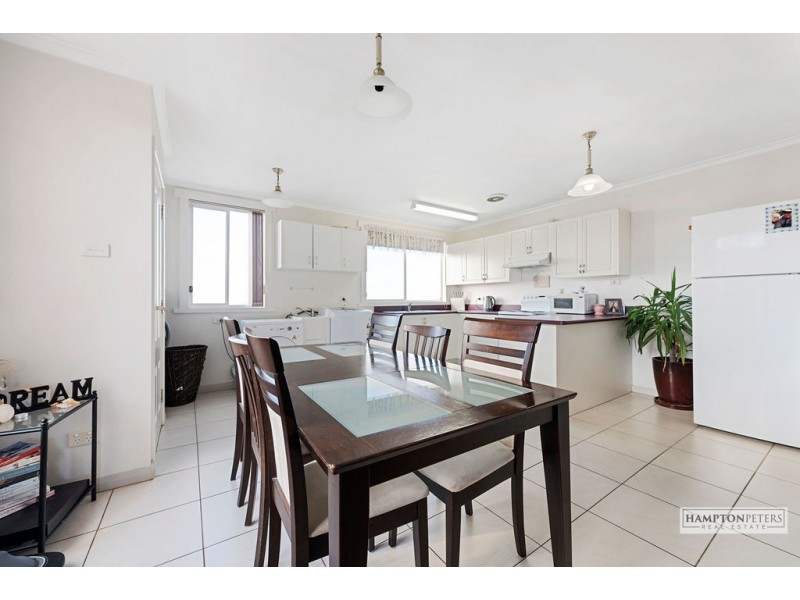 6 Winter Avenue, Upper Burnie TAS 7320