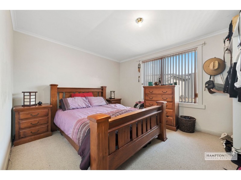 6 Winter Avenue, Upper Burnie TAS 7320