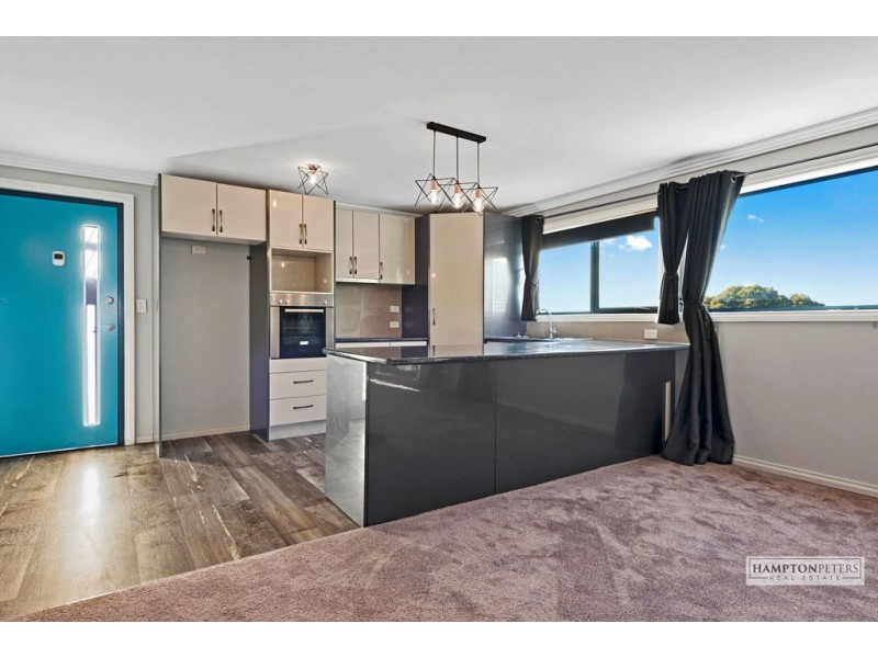 77 Oonah Street, Shorewell Park TAS 7320