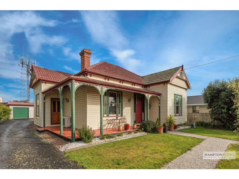 42 Saunders Street, Wynyard TAS 7325
