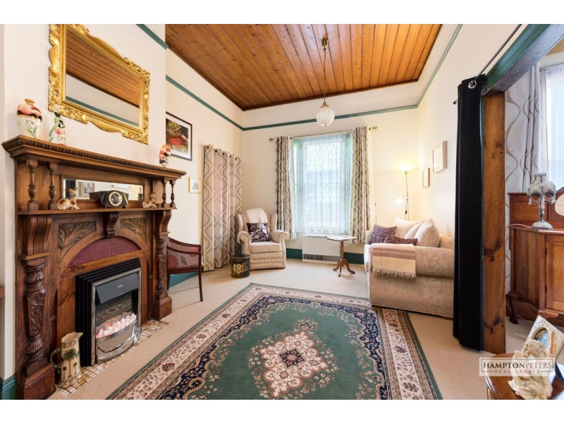 42 Saunders Street, Wynyard TAS 7325