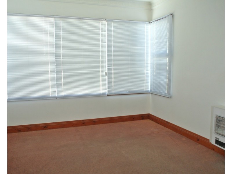 16 Abbott Street, Upper Burnie TAS 7320