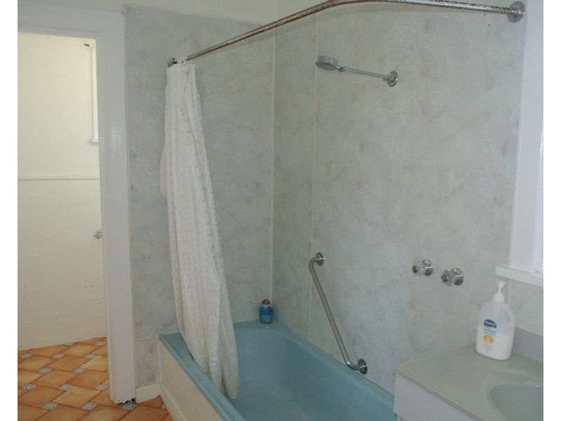 16 Abbott Street, Upper Burnie TAS 7320