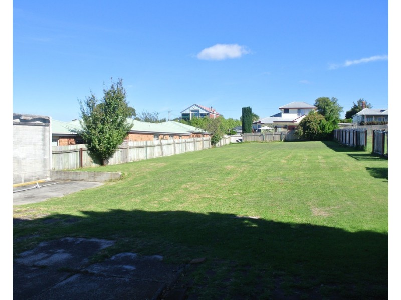 16 Abbott Street, Upper Burnie TAS 7320