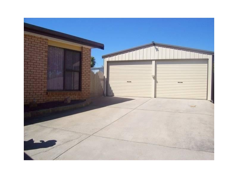 Downlands TAS 7320