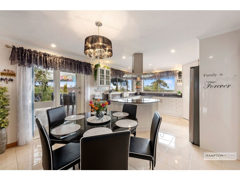 110 Upper Maud Street, West Ulverstone TAS 7315