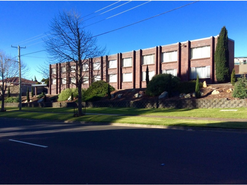 2/9-11 The Boulevard, Hillcrest TAS 7320
