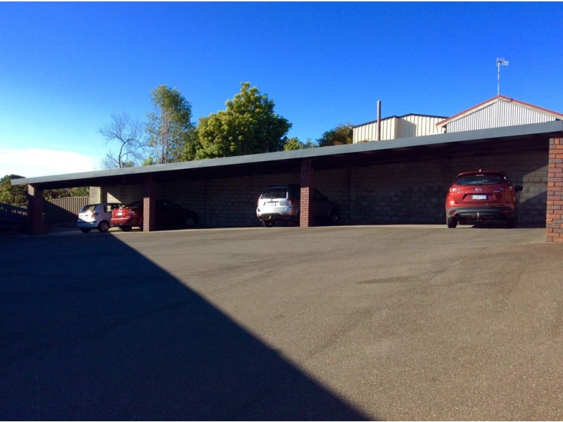 2/9-11 The Boulevard, Hillcrest TAS 7320