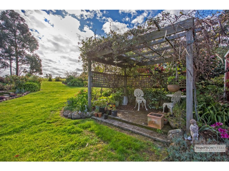 104 South Road, West Ulverstone TAS 7315