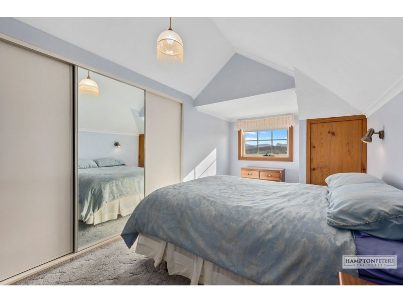 104 South Road, West Ulverstone TAS 7315