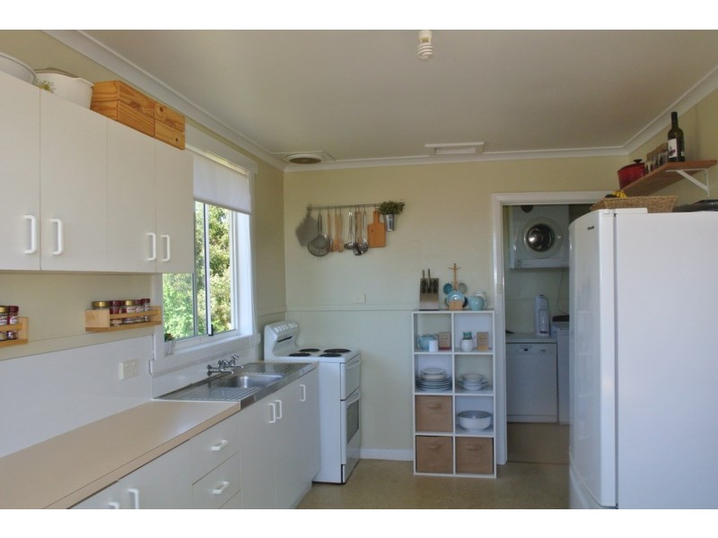 34 Woodward Avenue, Hillcrest TAS 7320