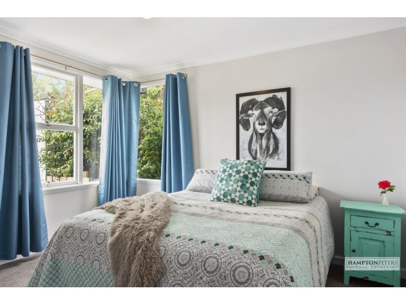 72 Simpson Street, Somerset TAS 7322