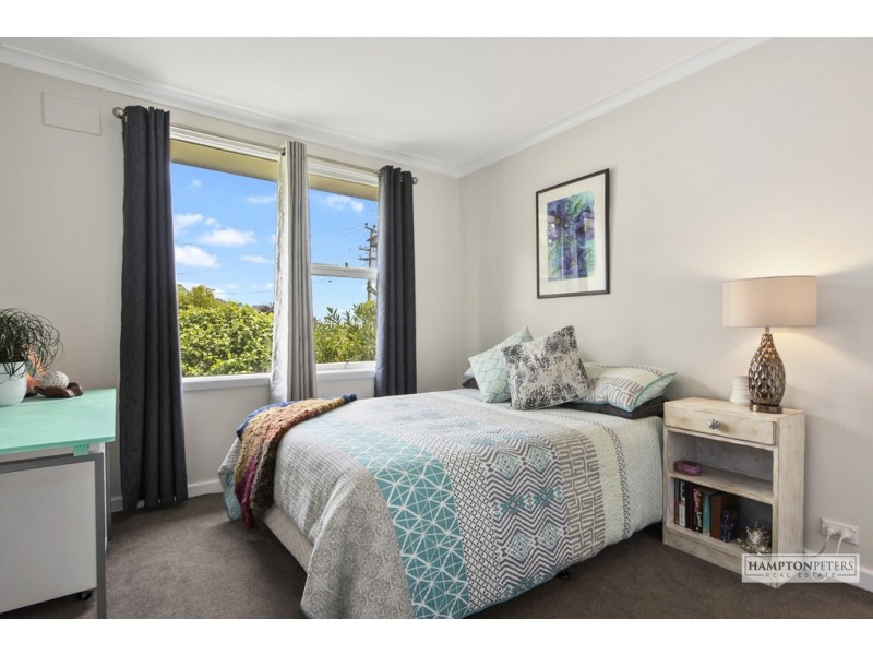 72 Simpson Street, Somerset TAS 7322