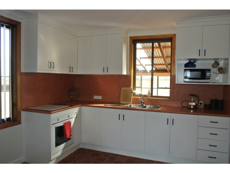 2 Beattie Street, Acton TAS 7320