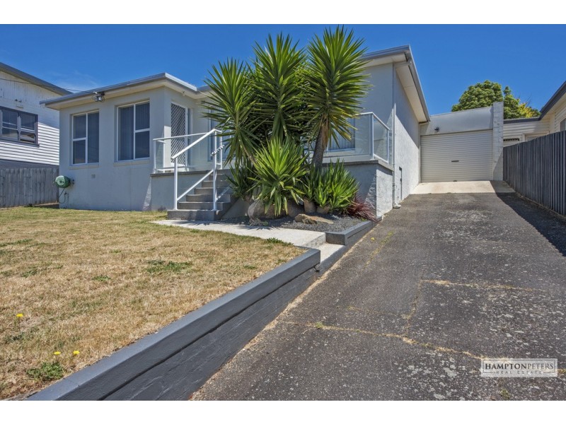 6 Sampson Street, Hillcrest TAS 7320