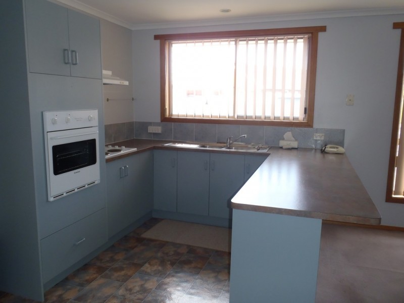 3 51a Wragg Street, Somerset TAS 7322