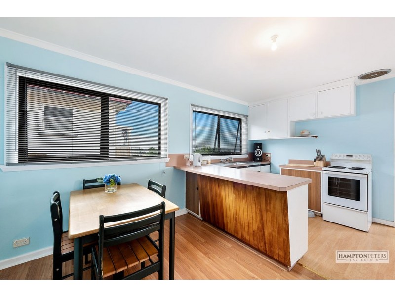 33 Mark Street, Hillcrest TAS 7320