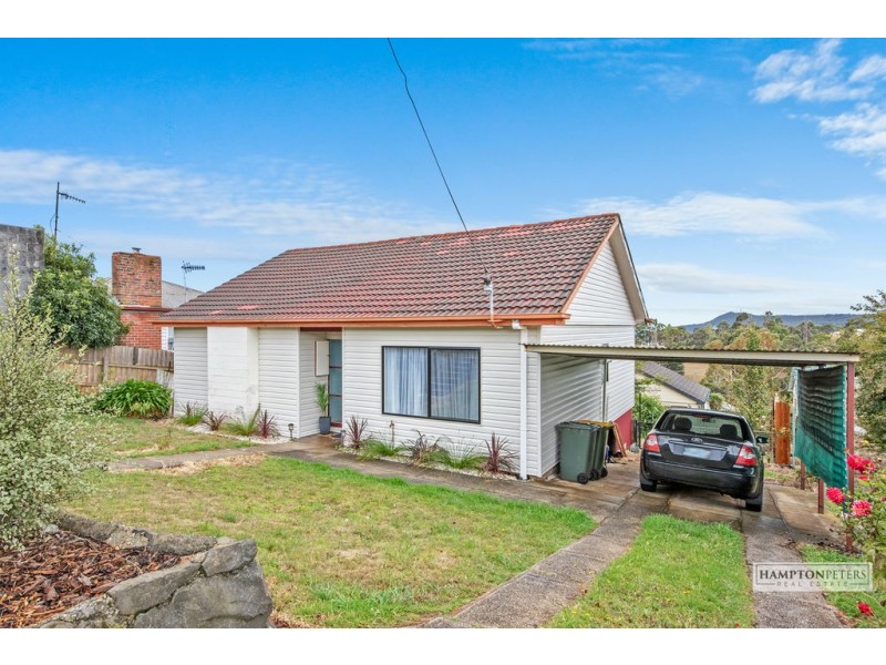 33 Mark Street, Hillcrest TAS 7320
