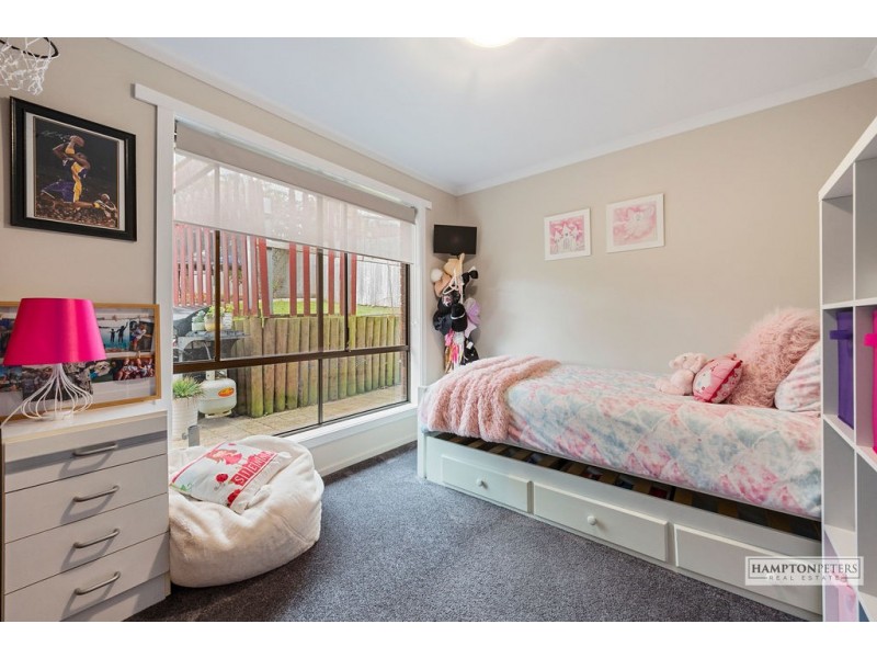 Park Grove TAS 7320