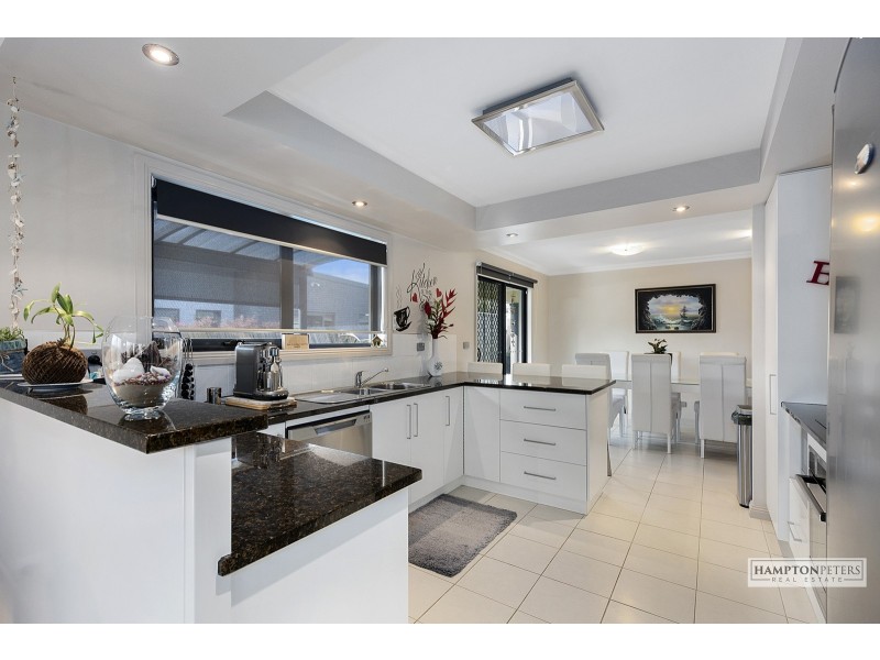 16 Turners Avenue, Turners Beach TAS 7315