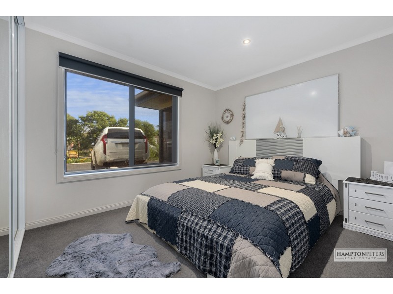 16 Turners Avenue, Turners Beach TAS 7315