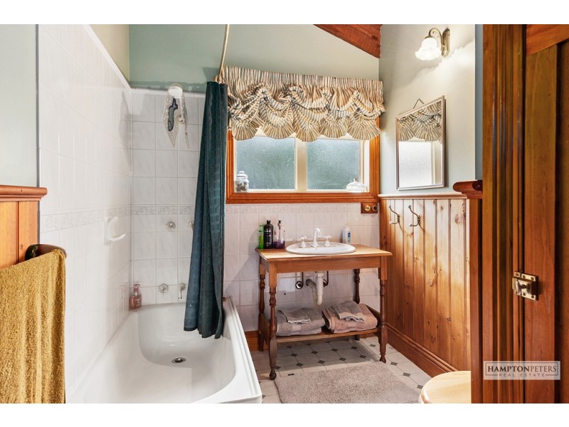 Mount Hicks TAS 7325