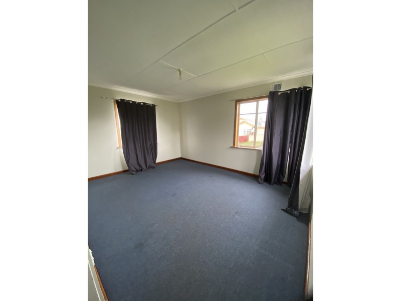 4 Verelle Street, Hillcrest TAS 7320