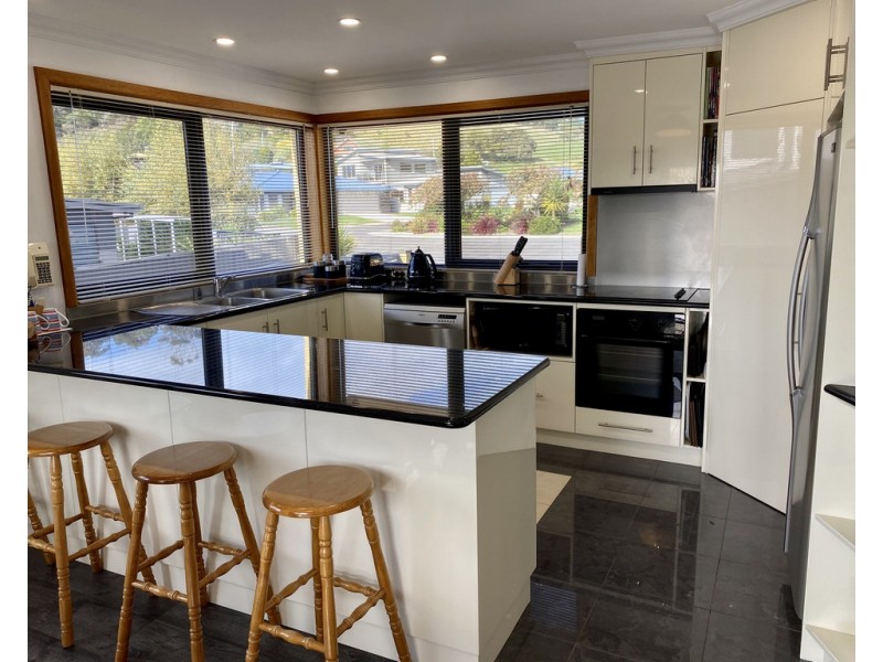 Sulphur Creek TAS 7316