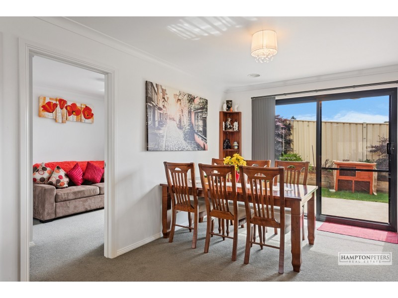2/4 Paramount Court, Shorewell Park TAS 7320