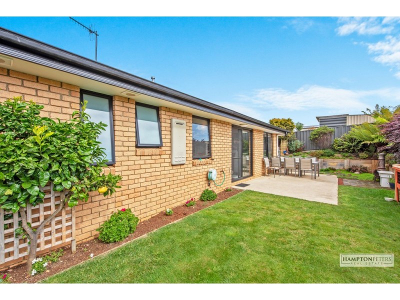 2/4 Paramount Court, Shorewell Park TAS 7320