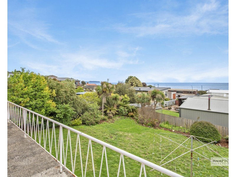 Ocean Vista TAS 7320